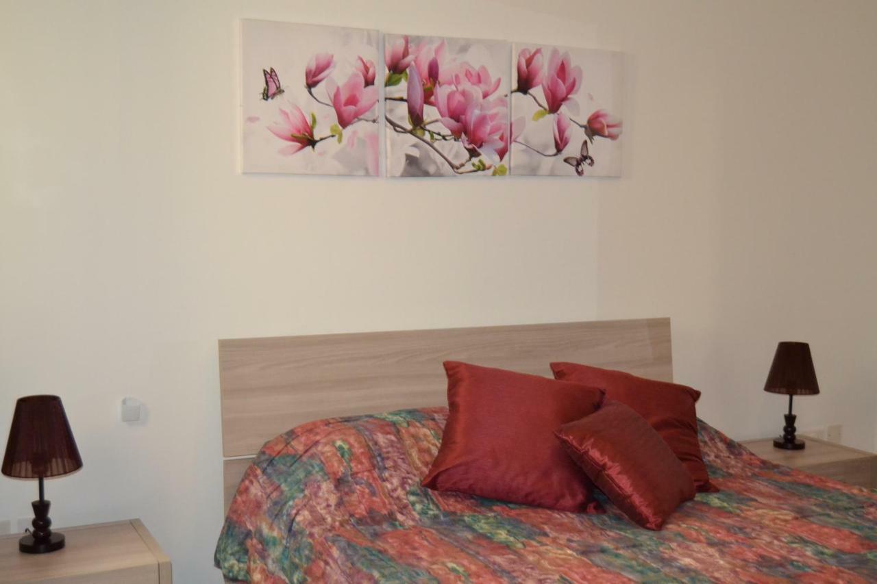 Mellieha Town Centre Bright & Spacious 3 Bedroom Apartment Exteriör bild