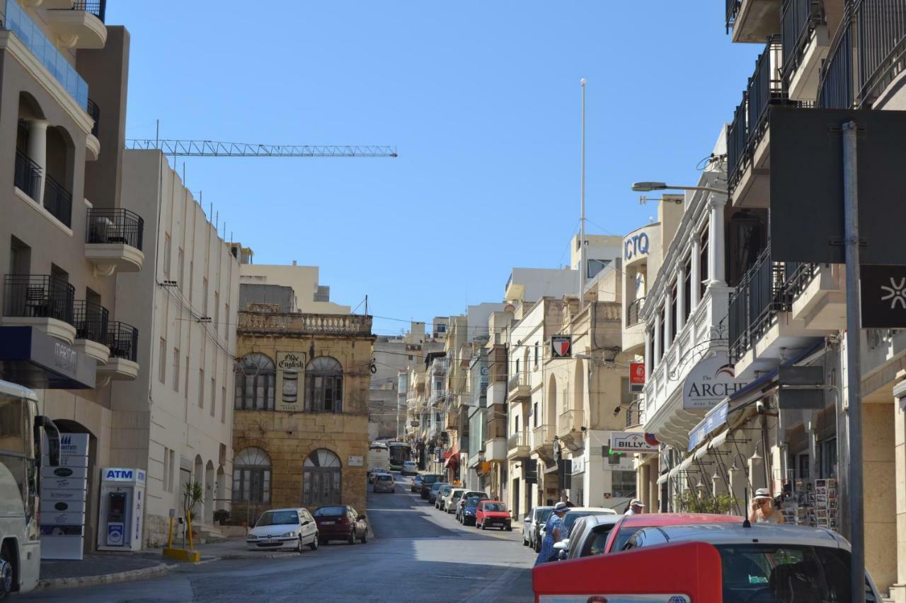 Mellieha Town Centre Bright & Spacious 3 Bedroom Apartment Exteriör bild